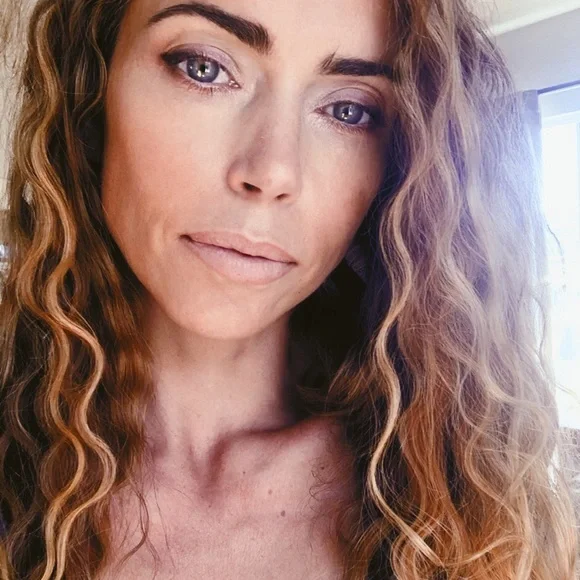 Hi!!! I’m Missy 🙏🏼🌺 - Picture 6 of 15